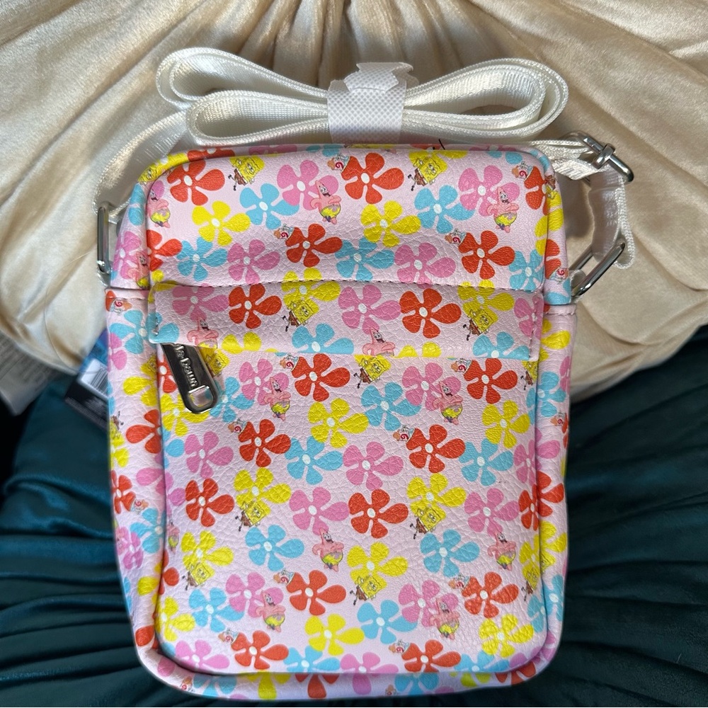 Buckle-Down Sponge Bob All Over Print Floral Crossbody Bag: NWT